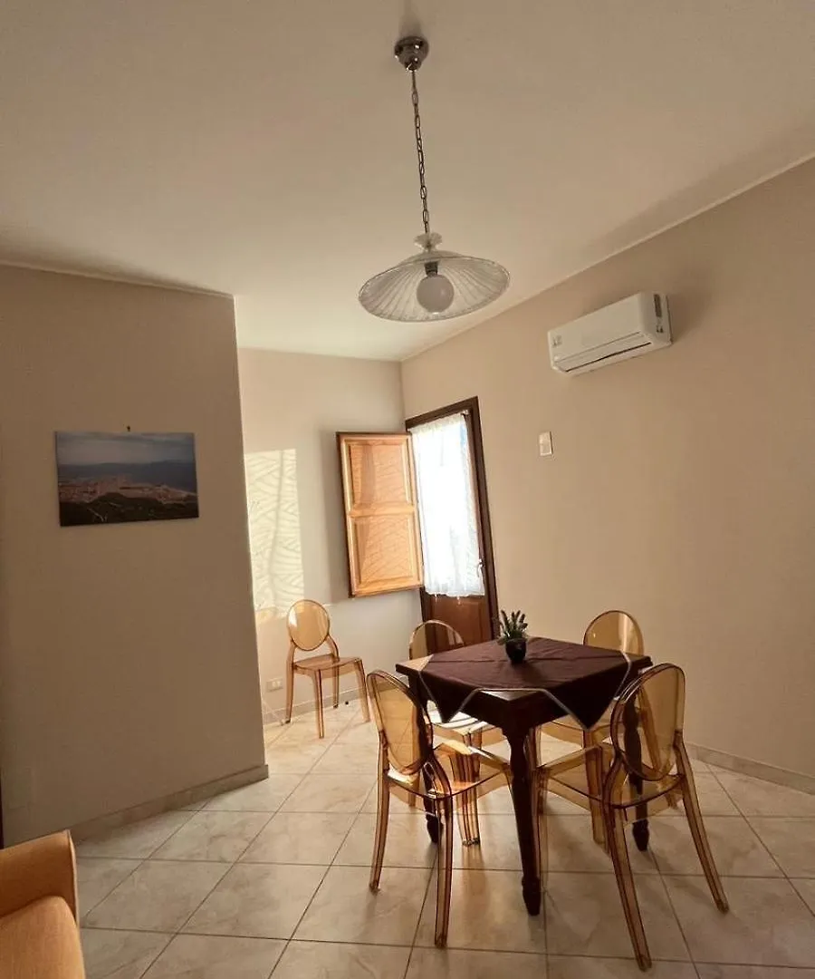 Tra-Monti E Mare Villa Custonaci 0*,